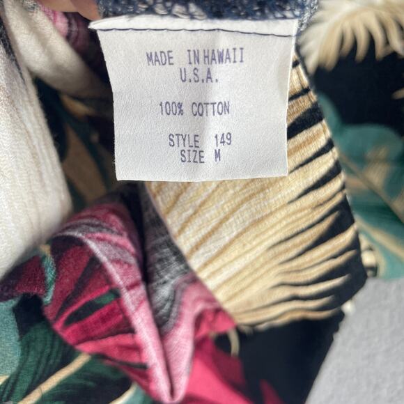 Newt at the Royal hawaiian Shirt size M Colorful USA Cotton Resort Vacation - Picture 11 of 11